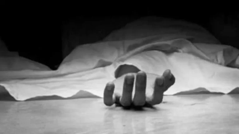 ट्रांसजेंडर से मोहब्बत का खतरनाक नतीजा, दुखी मां-बाप ने ली जान