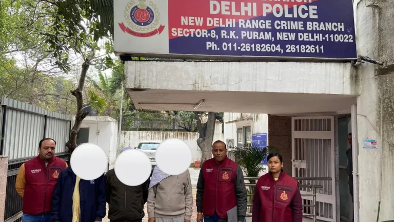 जमशेदपुर में युवाओं से ठगी, विदेश में जॉब दिलाने का झांसा देकर करोड़ों की ठगी, दिल्ली से ठग अरेस्ट